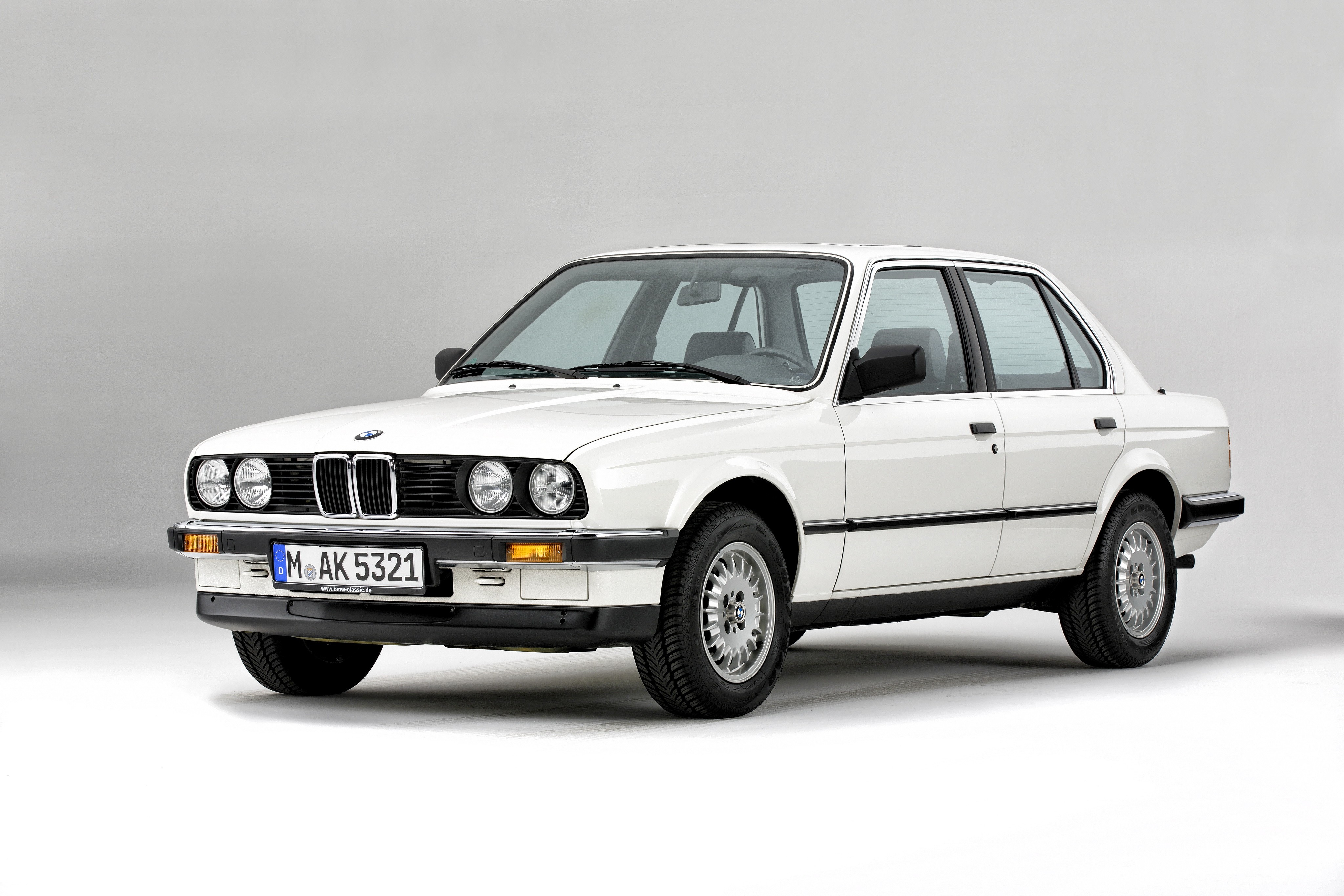 BMW 3 Series Sedan (E30) - 1982, 1983, 1984, 1985, 1986, 1987, 1988