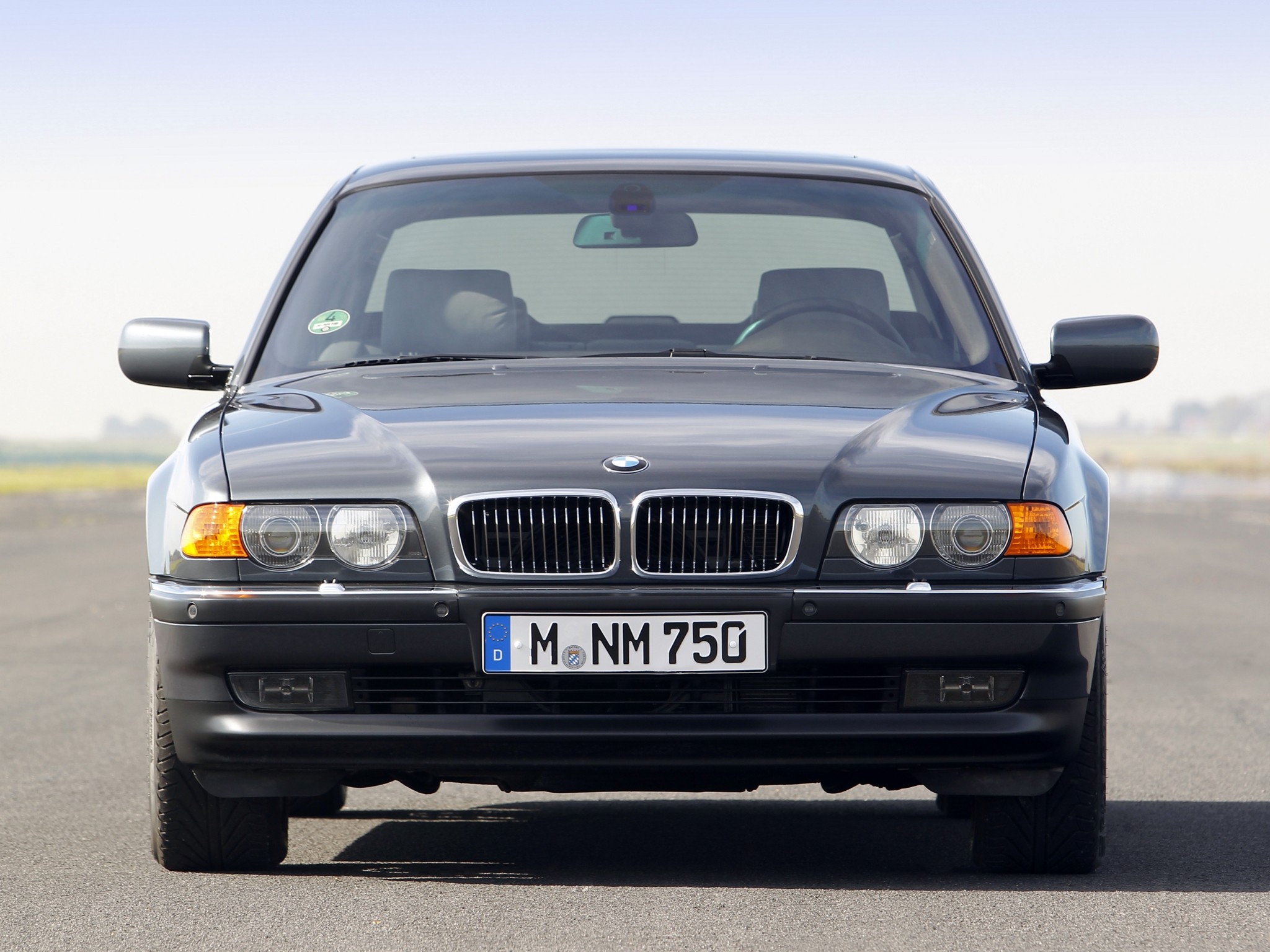 BMW 7 Series (E38) 1998, 1999, 2000, 2001 autoevolution