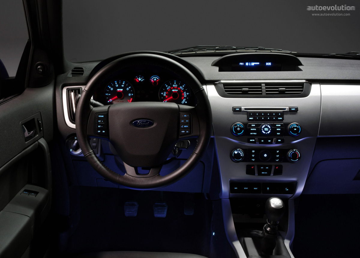 Ford Focus 2008 Sedan Interior