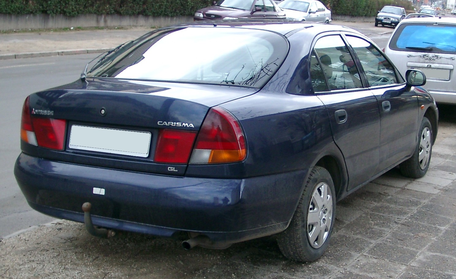 MITSUBISHI Carisma Sedan 1995, 1996, 1997, 1998, 1999