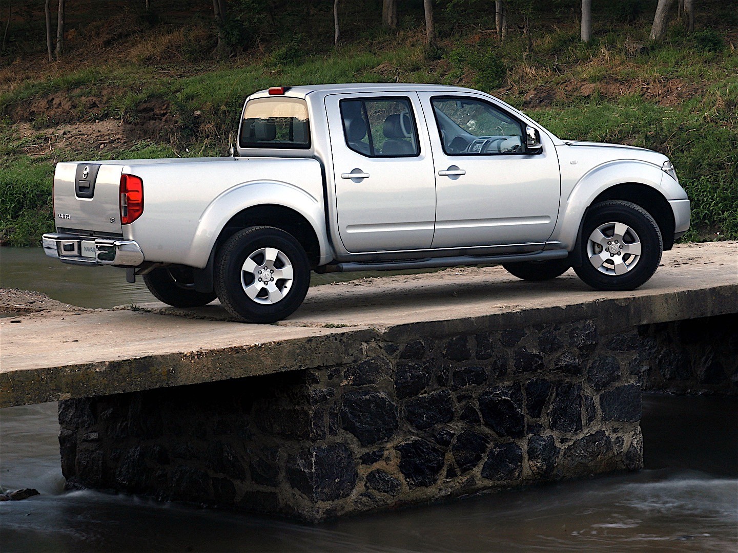 Nissan frontier weight limit #6
