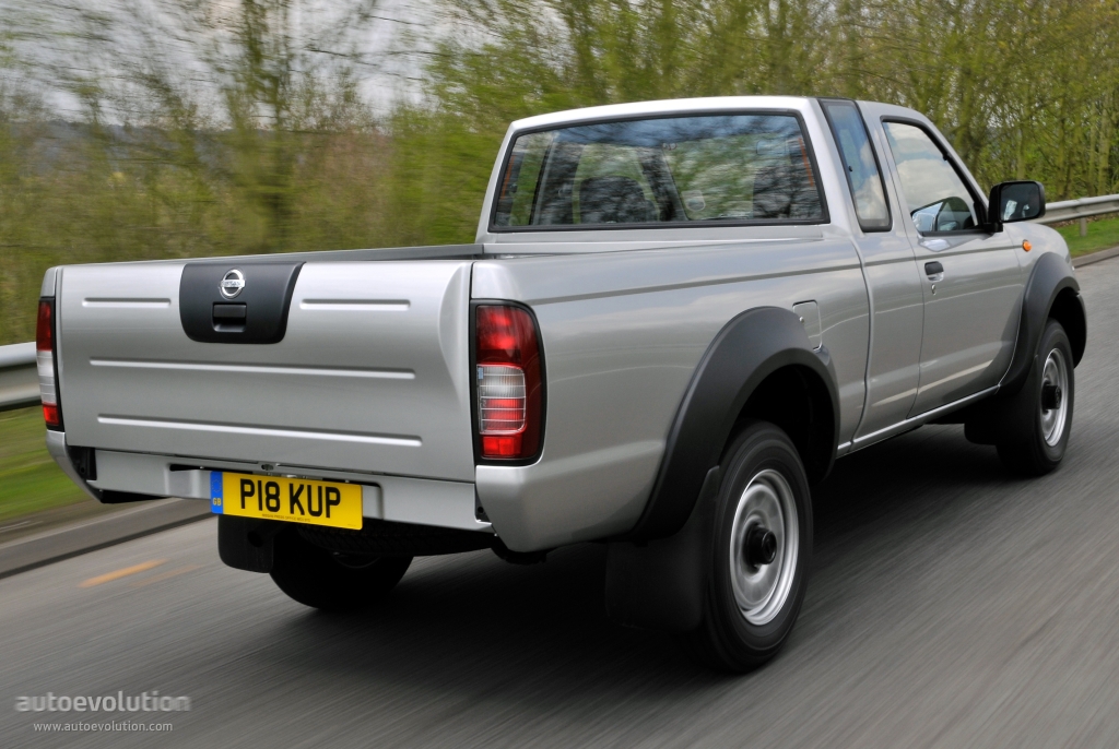 Nissan np300 pick up king cab #8