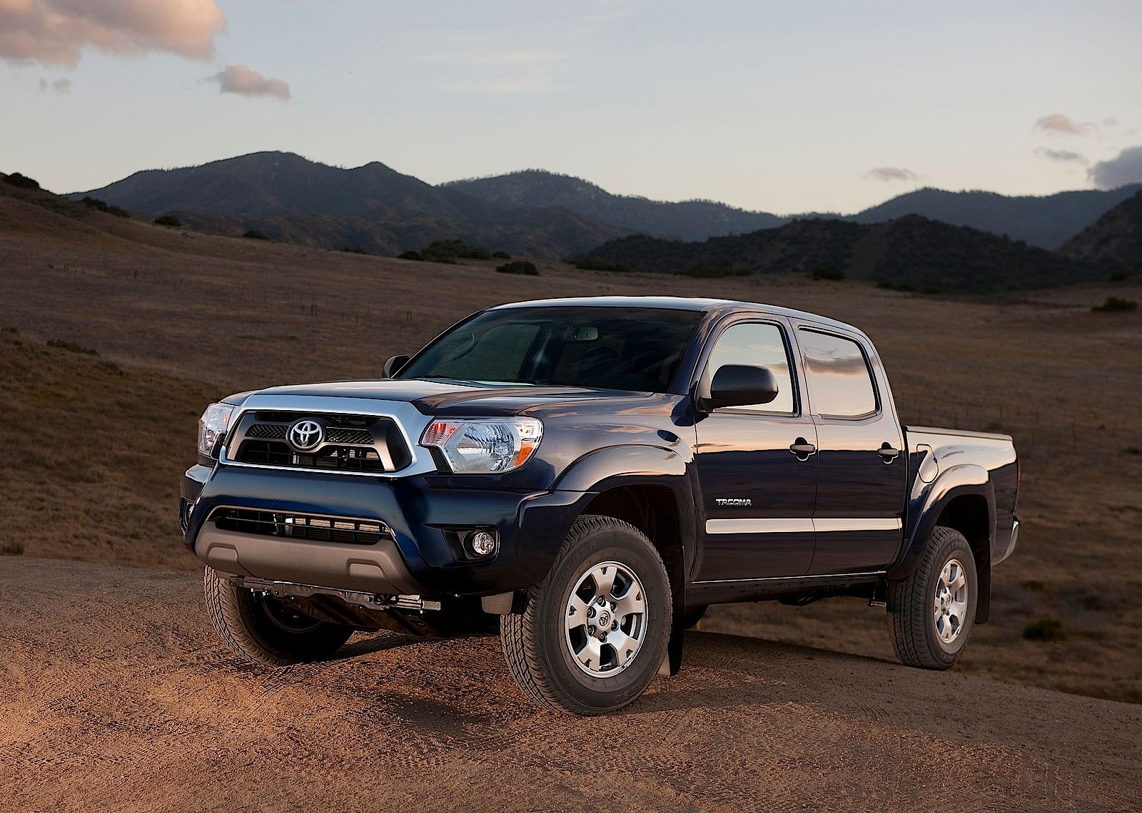 weight of toyota tacoma double cab #6