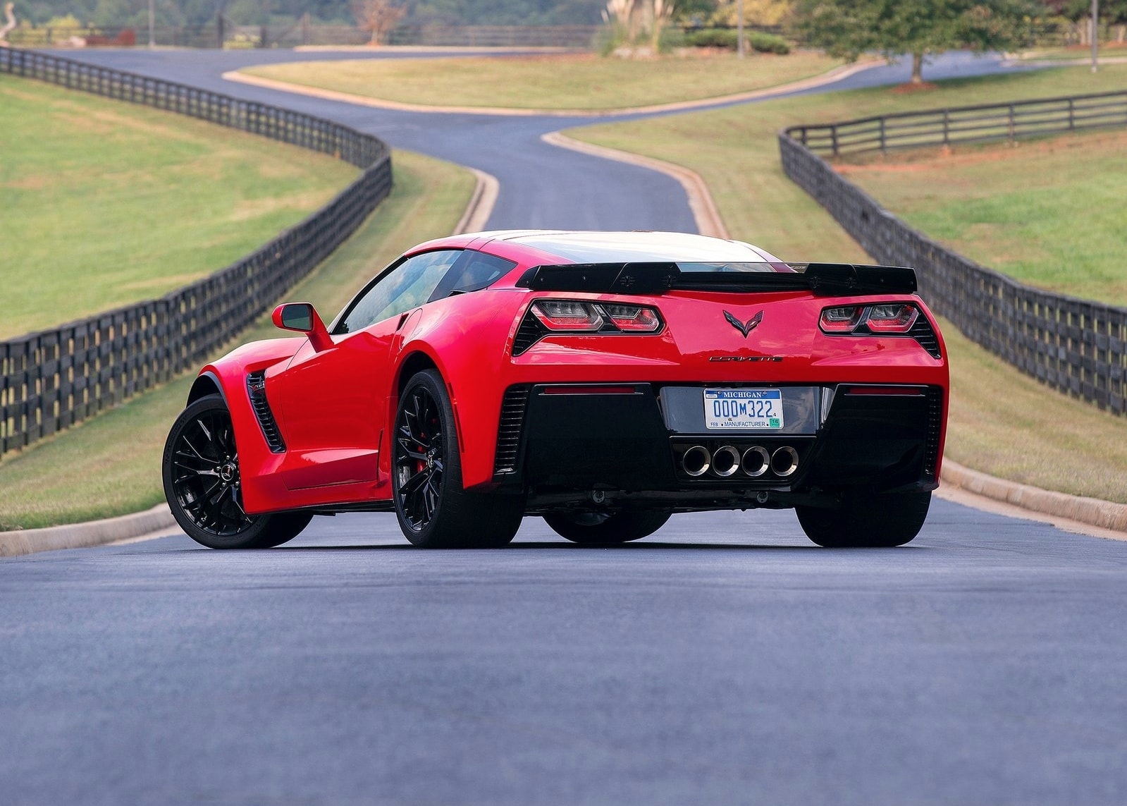 2015-corvette-z06-owners-complaining-about-heat-soak-power-loss-its-actually-a-conservative-ecu-tune-89790_1.jpg