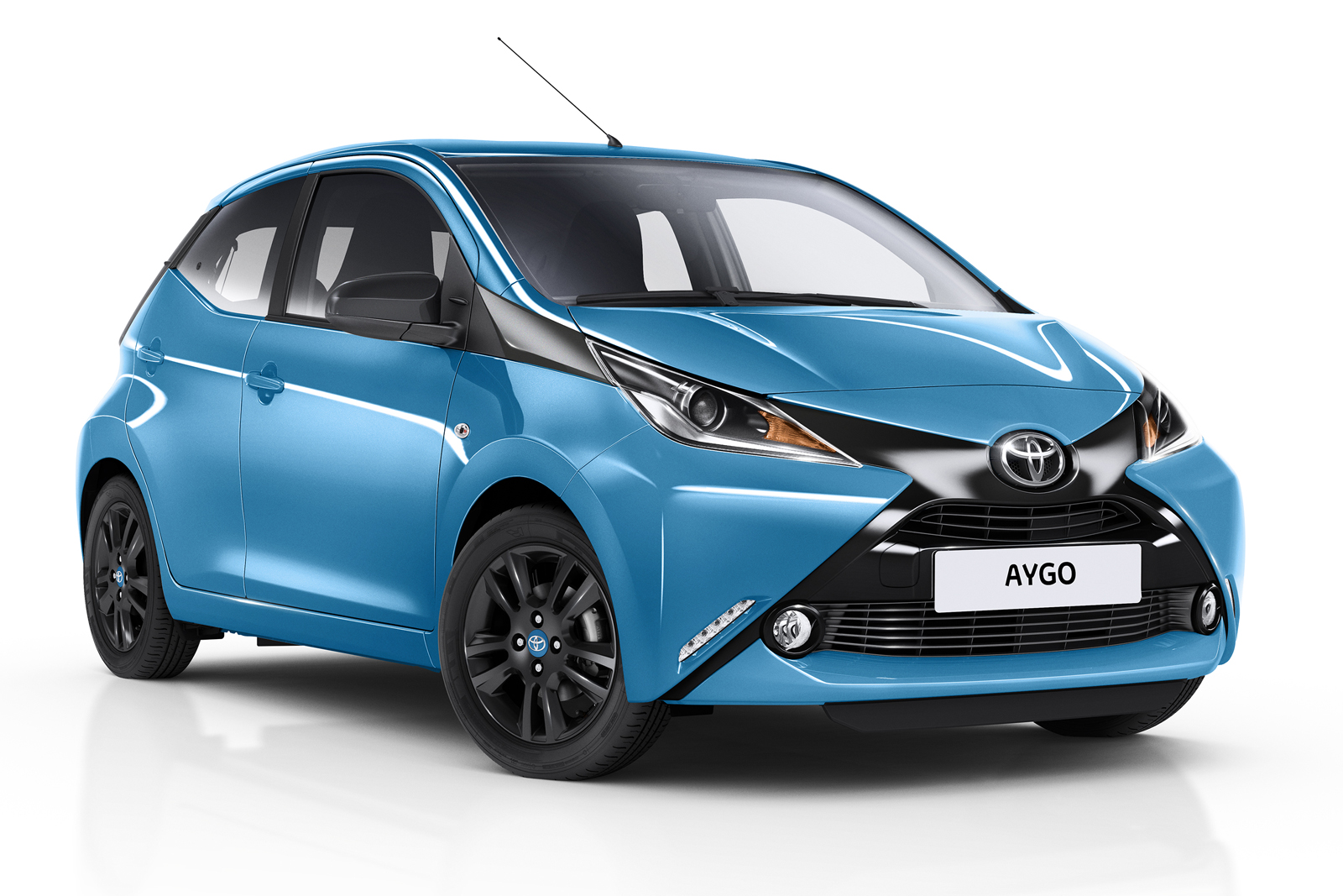 2015 Toyota Aygo Granted New X-Cite Version and Safety Pack - Photo ...