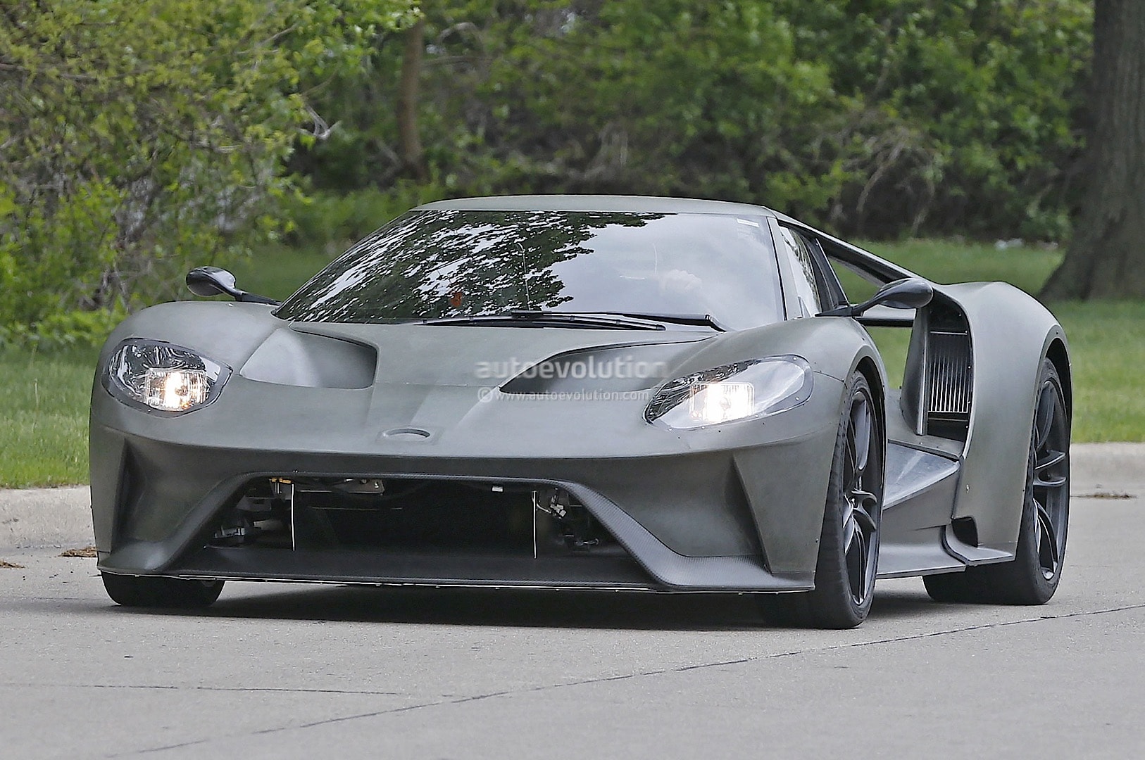 2017 Ford GT Spy Shots And Video