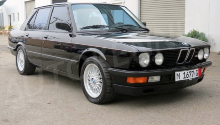 $38,000 1988 BMW M5 Is Looking Great But Is Far too Expensive [Photo Gallery]