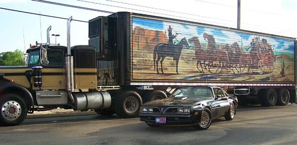 american-truckers-relives-epic-smokey-an