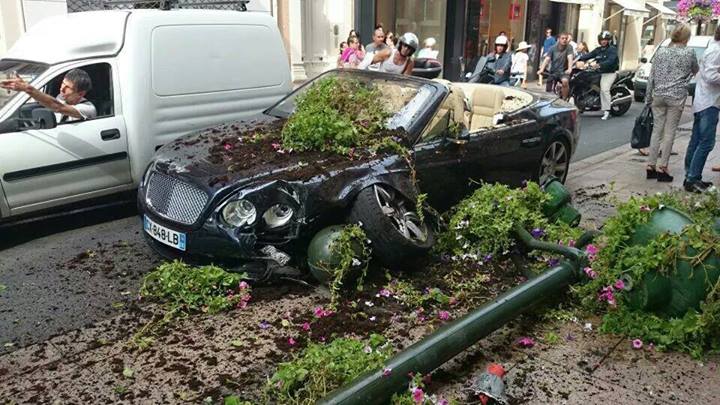 Bentley mercedes accident