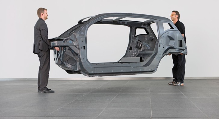 bmw-i3-might-be-cheaper-to-live-with-due-to-carbon-fiber-construction-73054-7.jpg