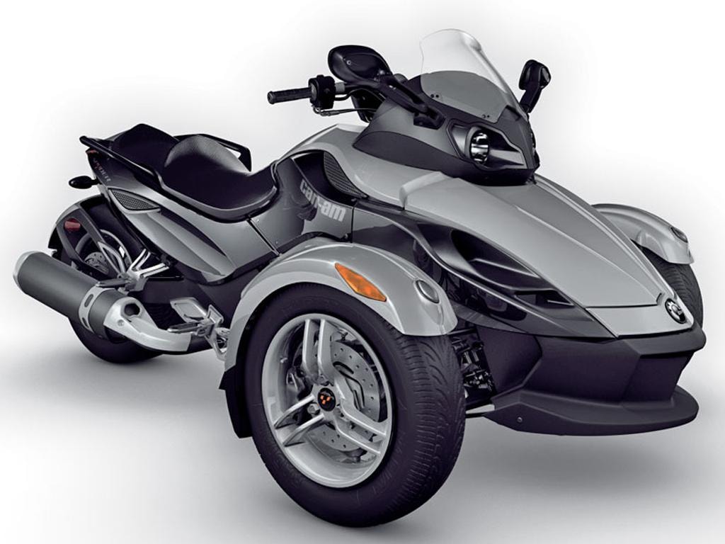http://s1.cdn.autoevolution.com/images/news/can-am-spyder-recalled-due-to-transmission-issues-21205_1.jpg