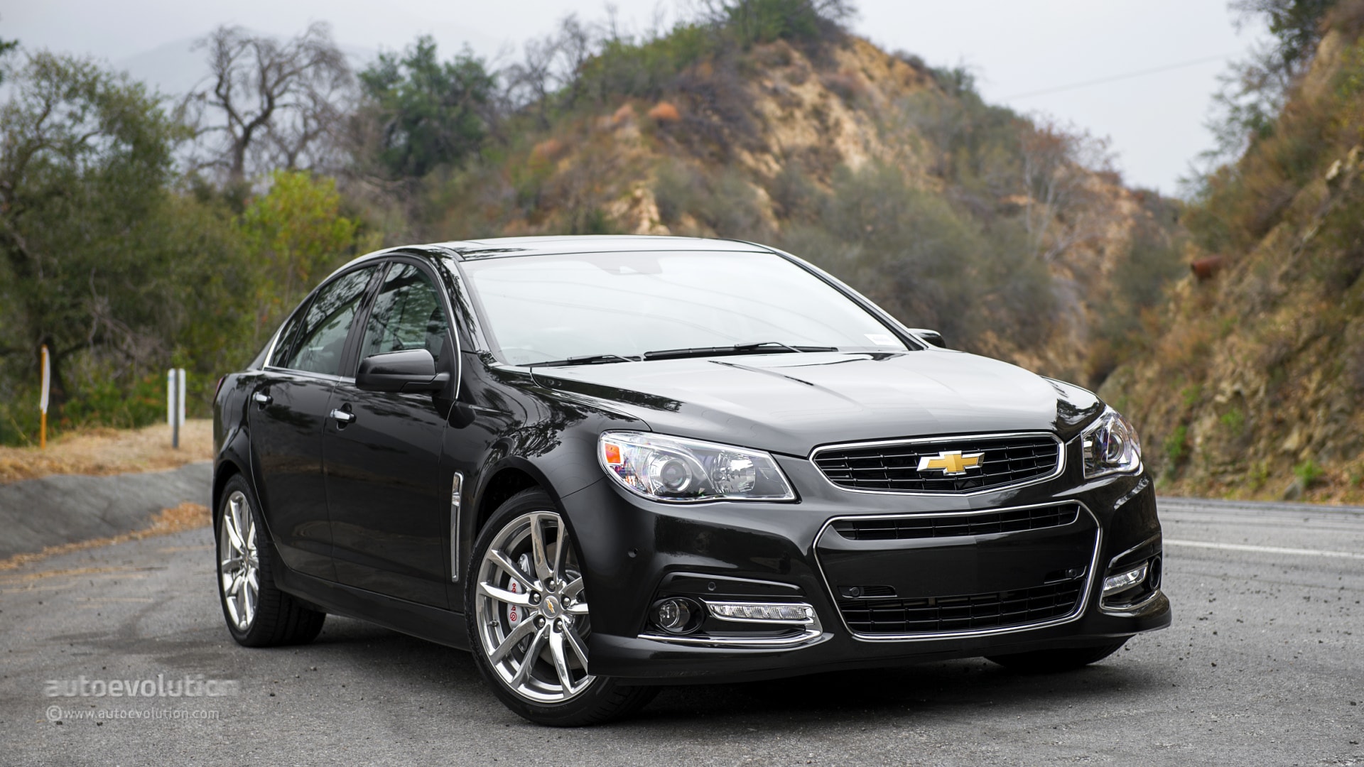 chevrolet-ss-gets-thumbs-up-from-consume