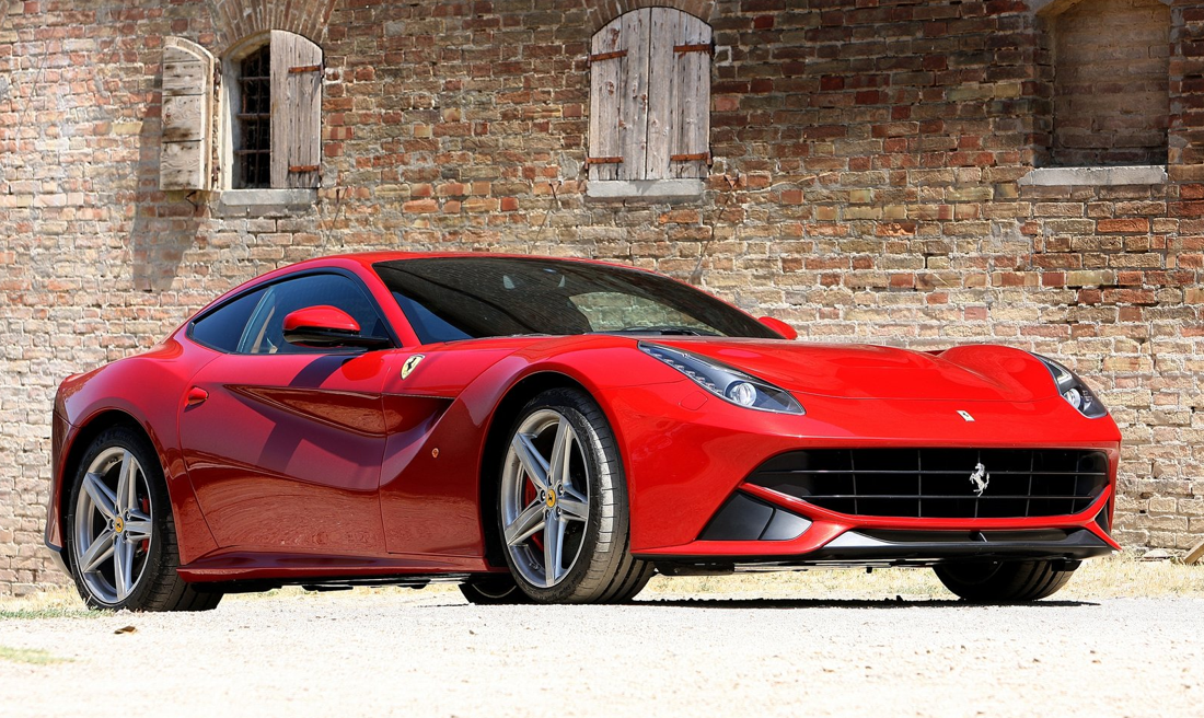Ferrari Supercar to Join Dubai Police Force - autoevolution