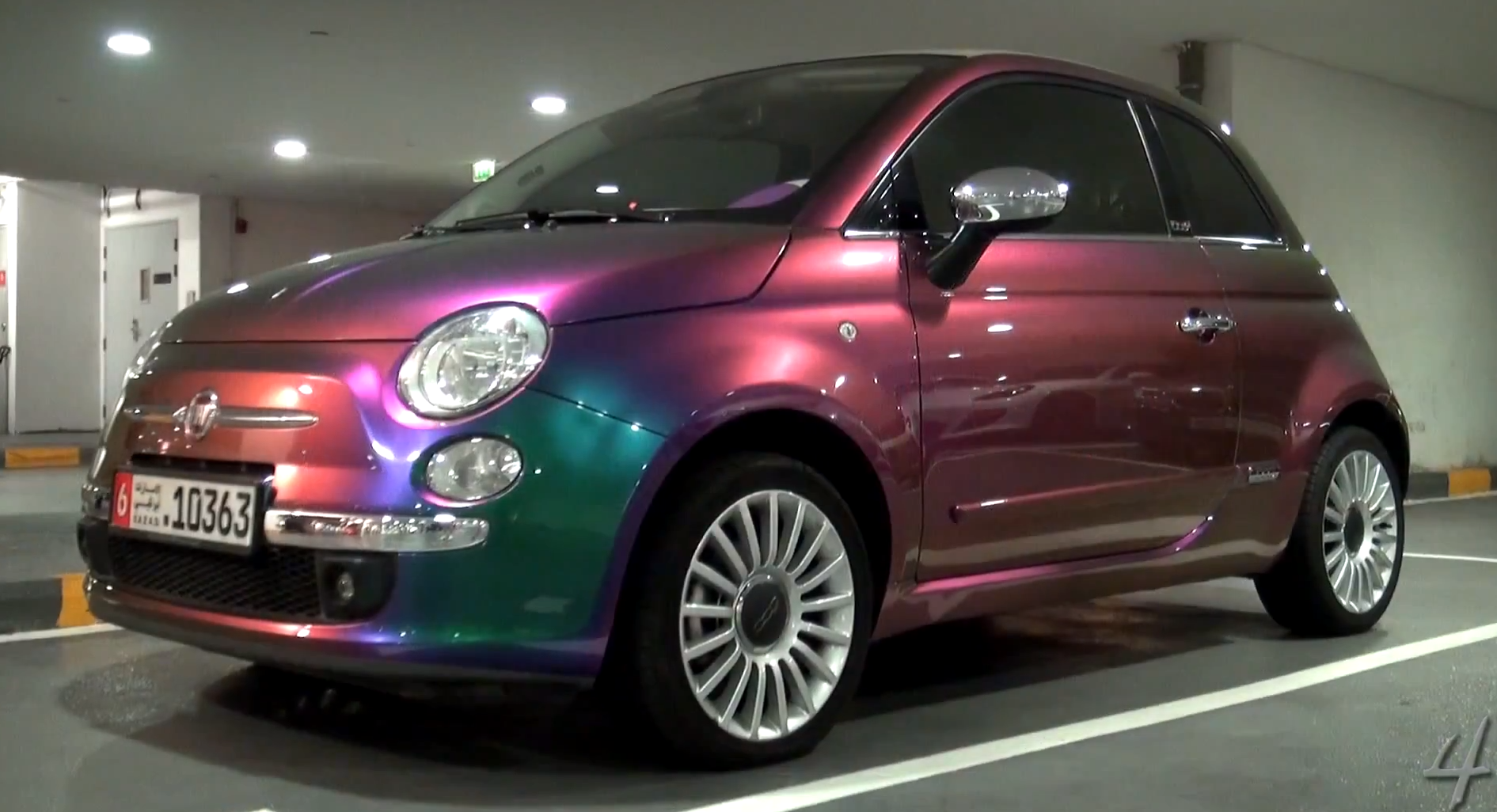 fiat-500-is-a-chameleon-at-dubai-mall-video-65824_1.png
