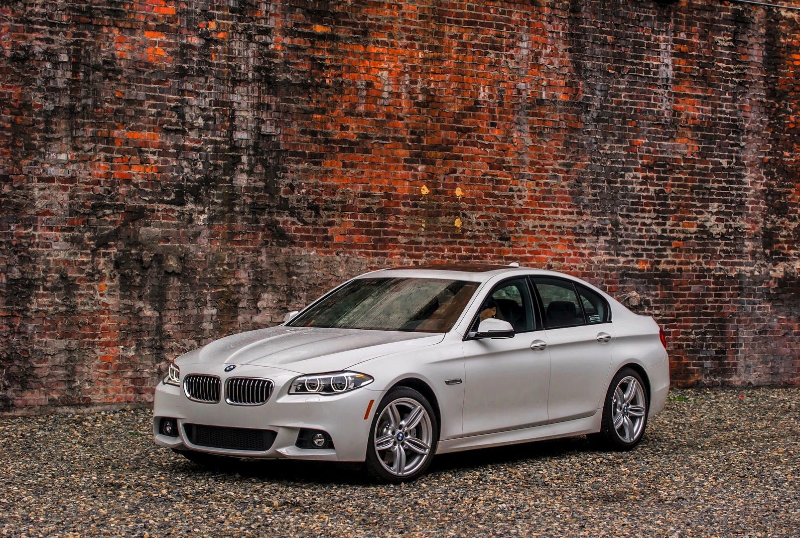2014-bmw-5-series-lci-officially-launched-in-north-america-photo-gallery_4.jpg