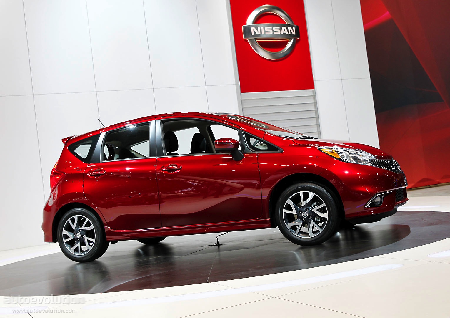 What colours does the nissan note come in #6