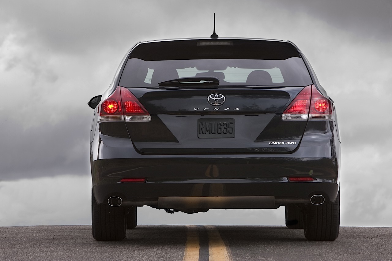 2014 toyota venza towing capacity