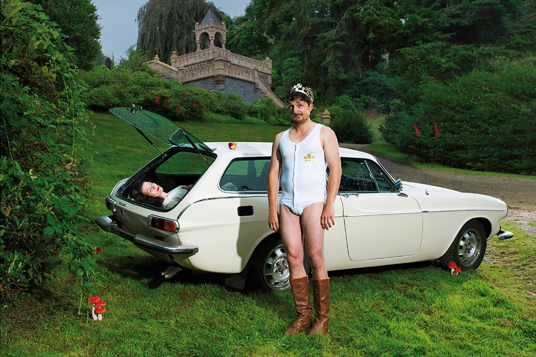 http://s1.cdn.autoevolution.com/images/news/gallery/2015-car-wash-calendar-features-weird-looking-semi-naked-german-men_7.jpg