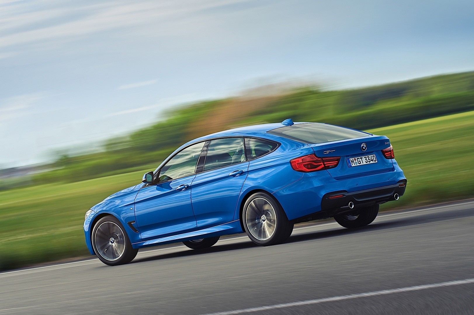 2016 BMW 3 Series Gran Turismo Facelift Is All Things to