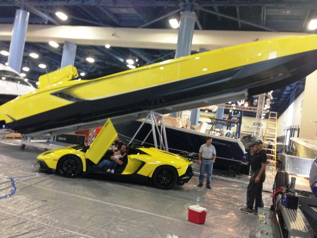 3,300 HP Lamborghini: Speedboat Matching Aventador ...