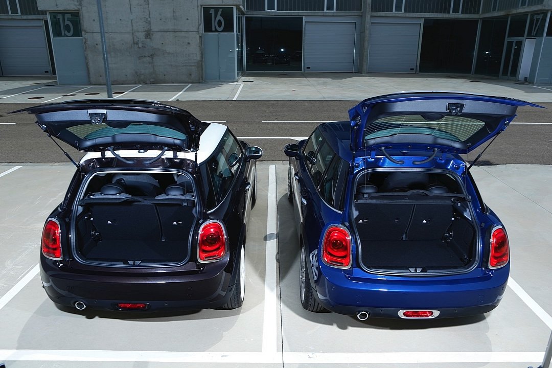 five-door-mini-hatchback-officially-unveiled-photo-gallery-720p-9.jpg