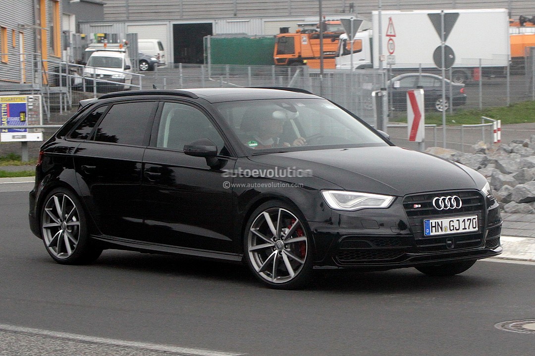 2014 - [Audi] RS3 Spyshots-2015-audi-rs3-test-mule-720p-10