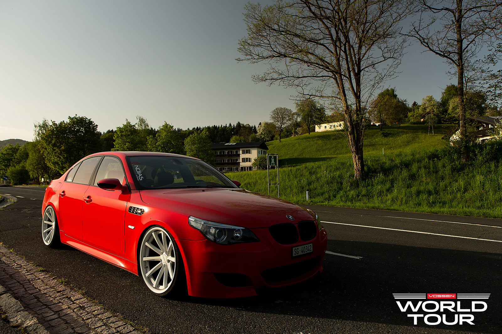 bmw-e60-m5-with-dual-concave-wheels-in-wothersee-photo-gallery_6.jpg