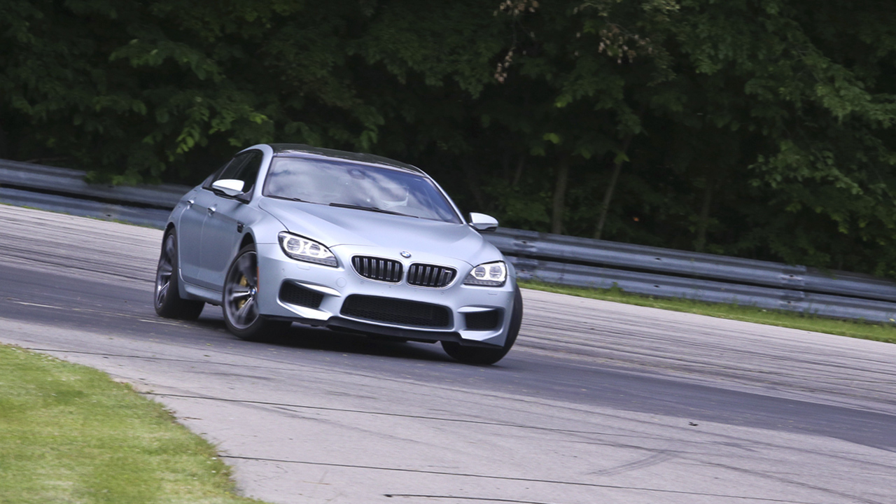 Road and track bmw m6 #7