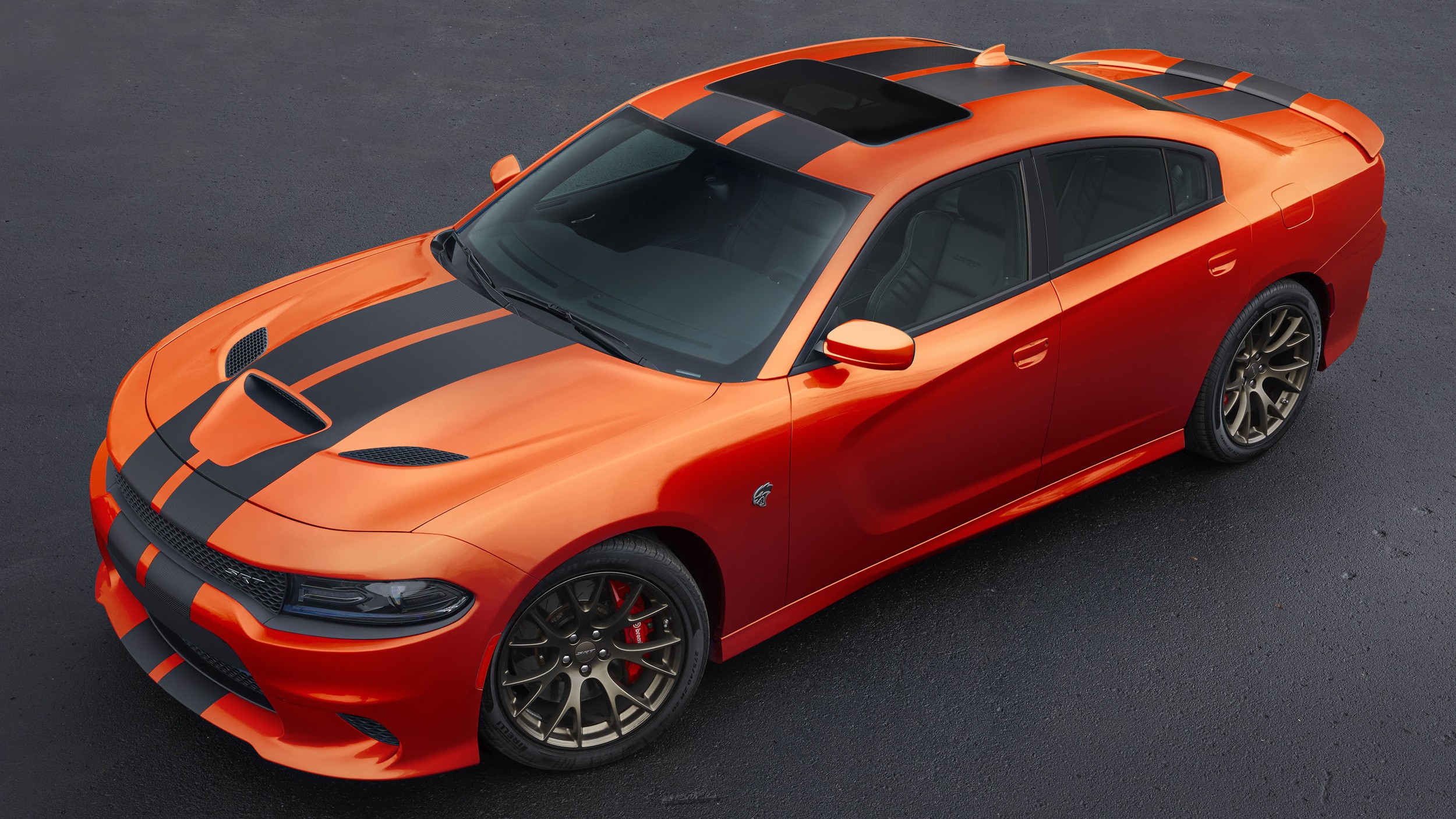 Go Mango Paint Is Now on Regular 2016 Dodge Charger and Challenger