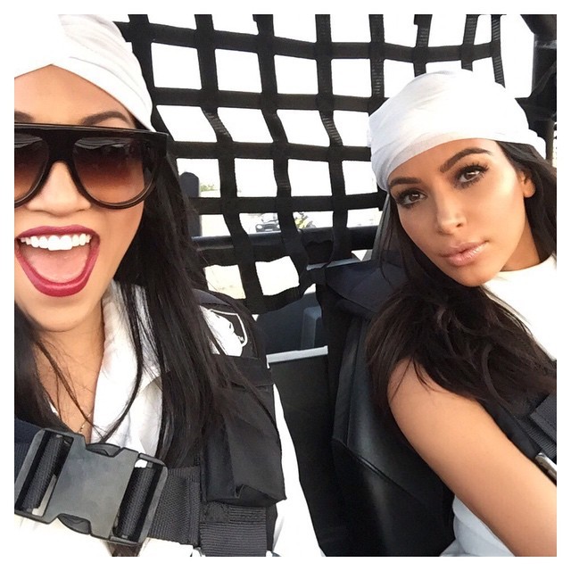 http://s1.cdn.autoevolution.com/images/news/gallery/kim-kardashian-rode-a-buggy-in-dubais-dunes-wore-white-of-course-photo-gallery_7.jpg