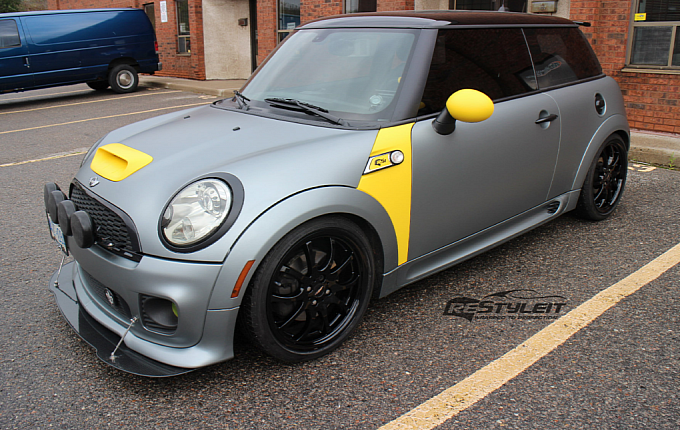 mini-cooper-s-gets-cool-make-over-at-restyleit-photo-gallery-medium_1.png