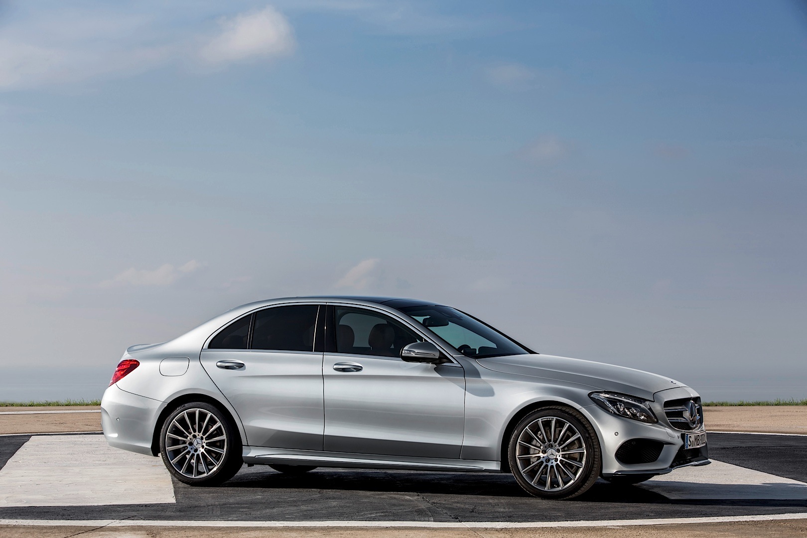 Mercedes-Benz's Next-Generation C-Class Will Feature More Aluminum ...