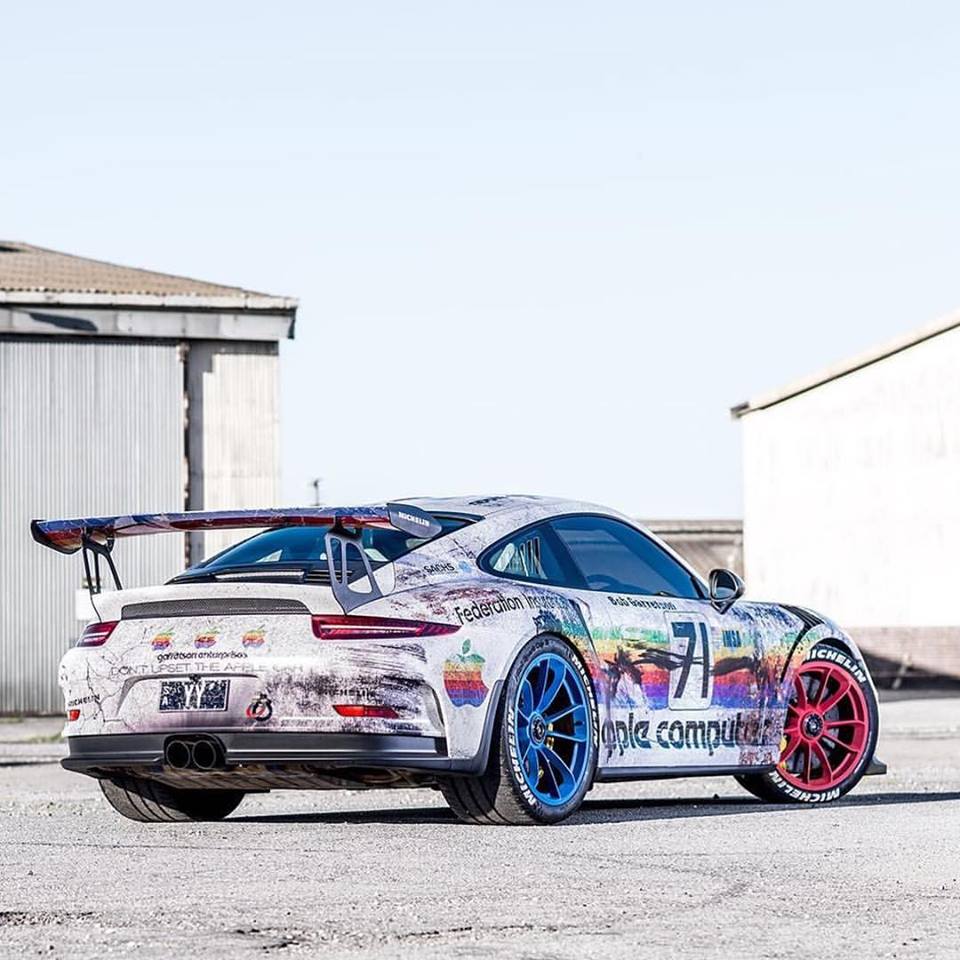 Porsche 911 GT3 RS Ini Dapatkan Livery Balap Apple Computer