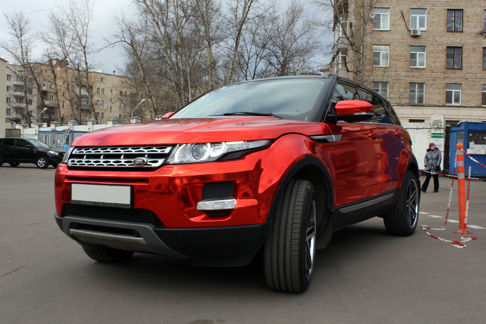 range-rover-evoque-gets-the-red-chrome-treatment-in-russia_7