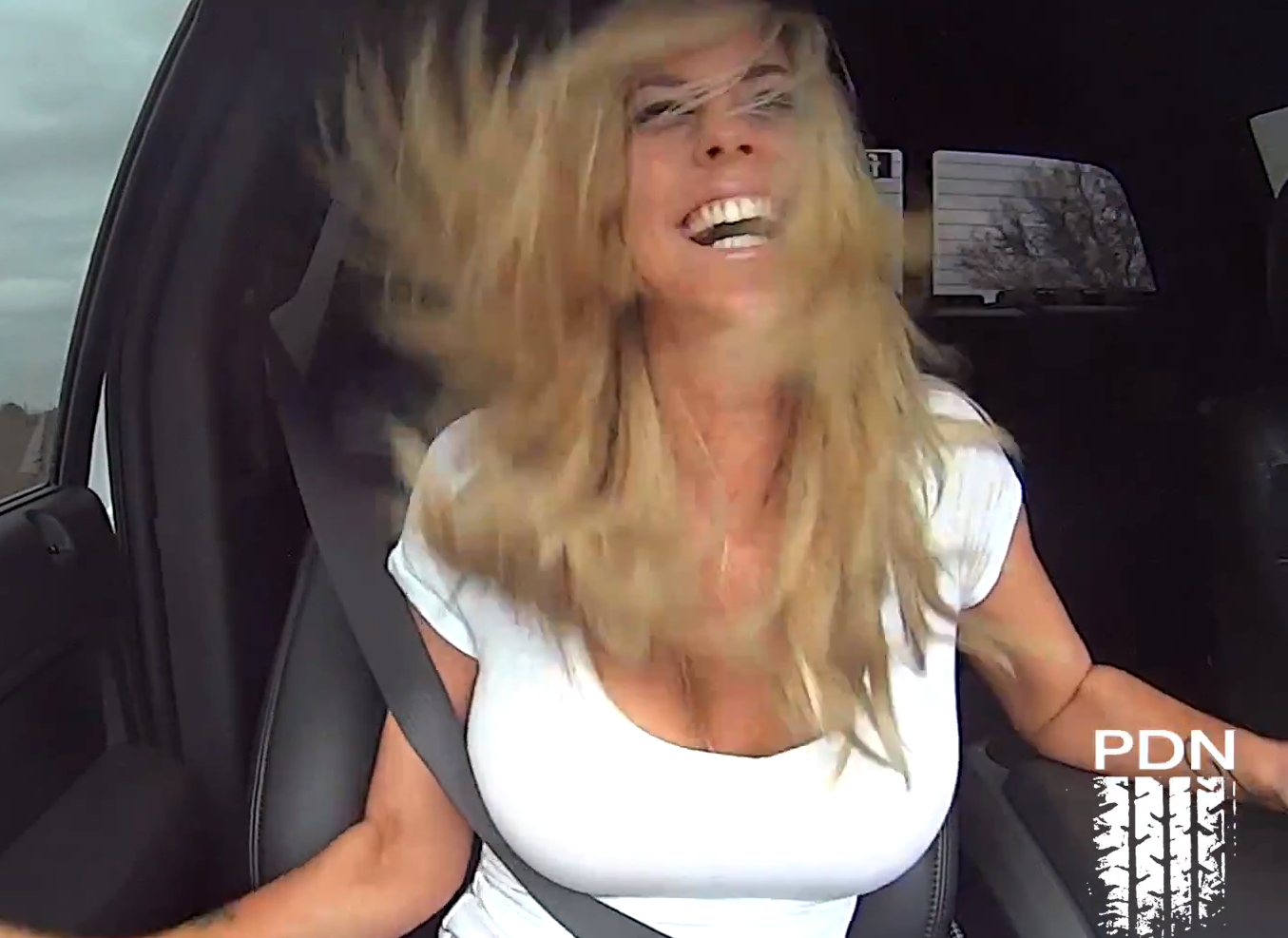 Sexy Blond Gisele Does Screaming Jumps In SVT Raptor Autoevolution