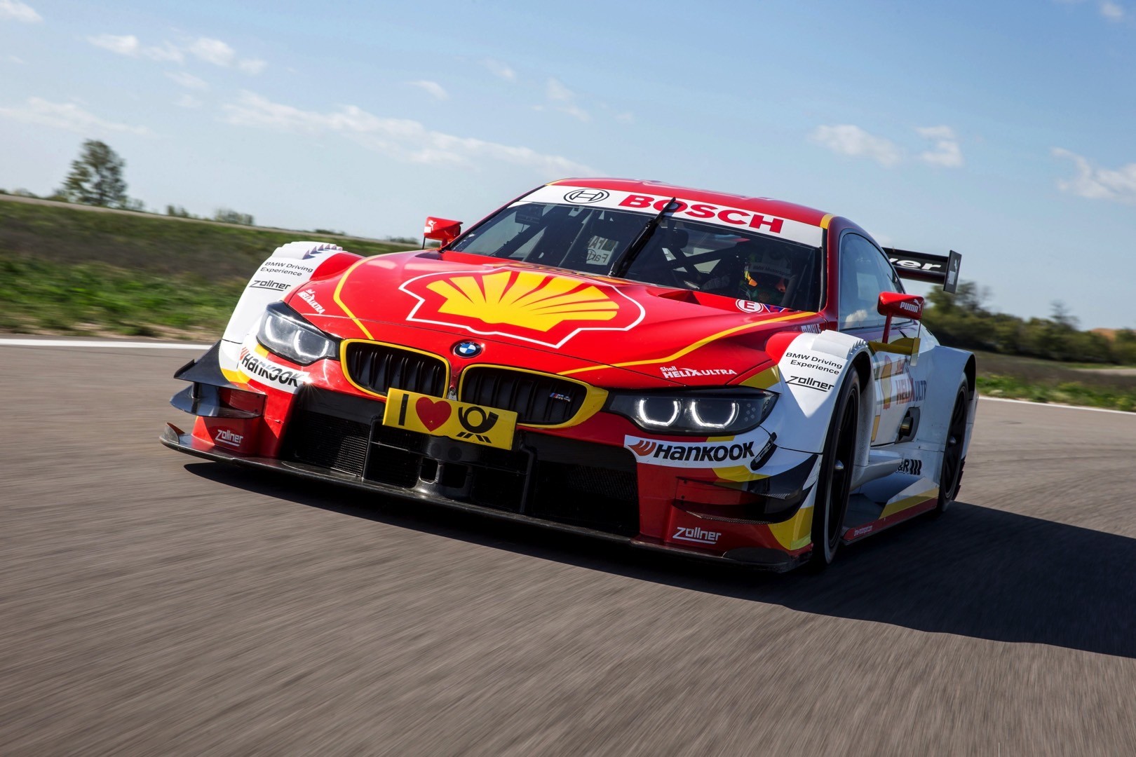 shell-will-have-its-own-bmw-m4-dtm-car-t