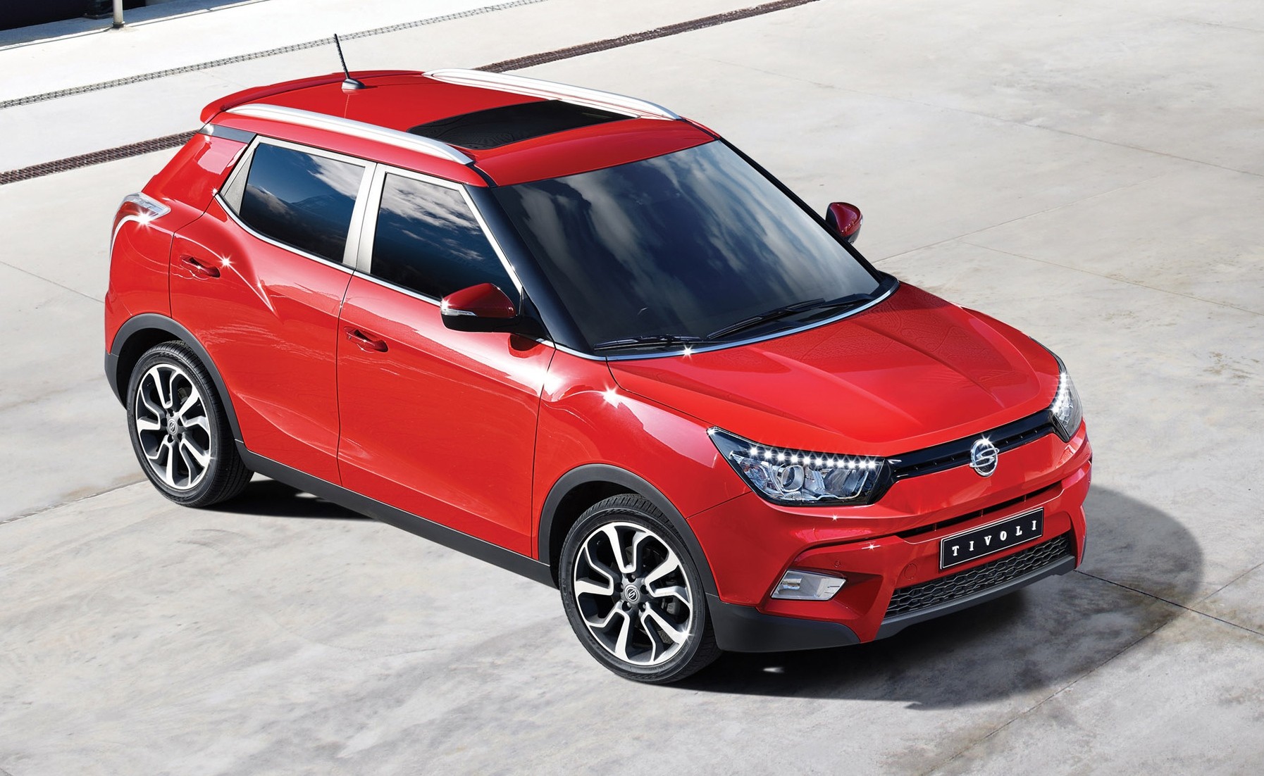 ssangyong-tivoli-officially-unveiled-vid