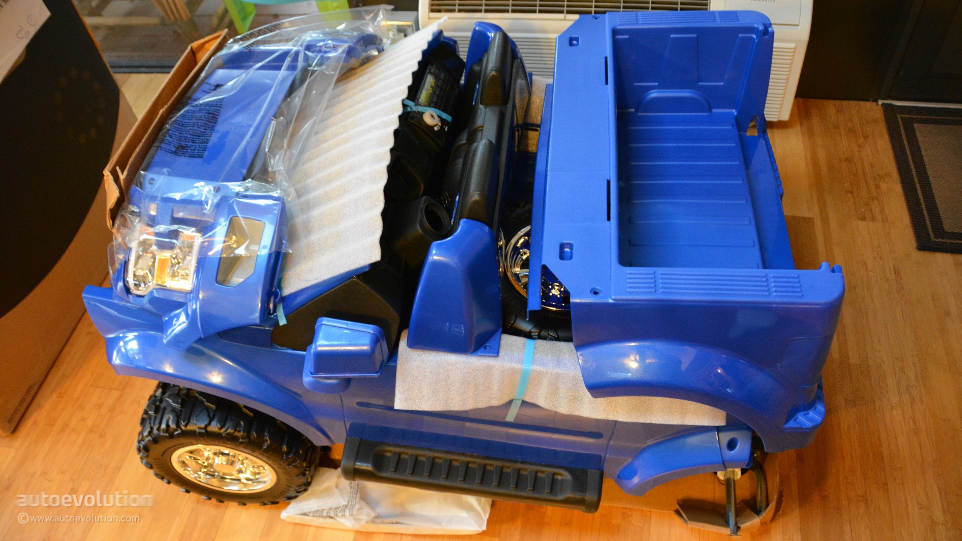 We Review the Power Wheels Ford F-150: The Best Kid Trucker Gift