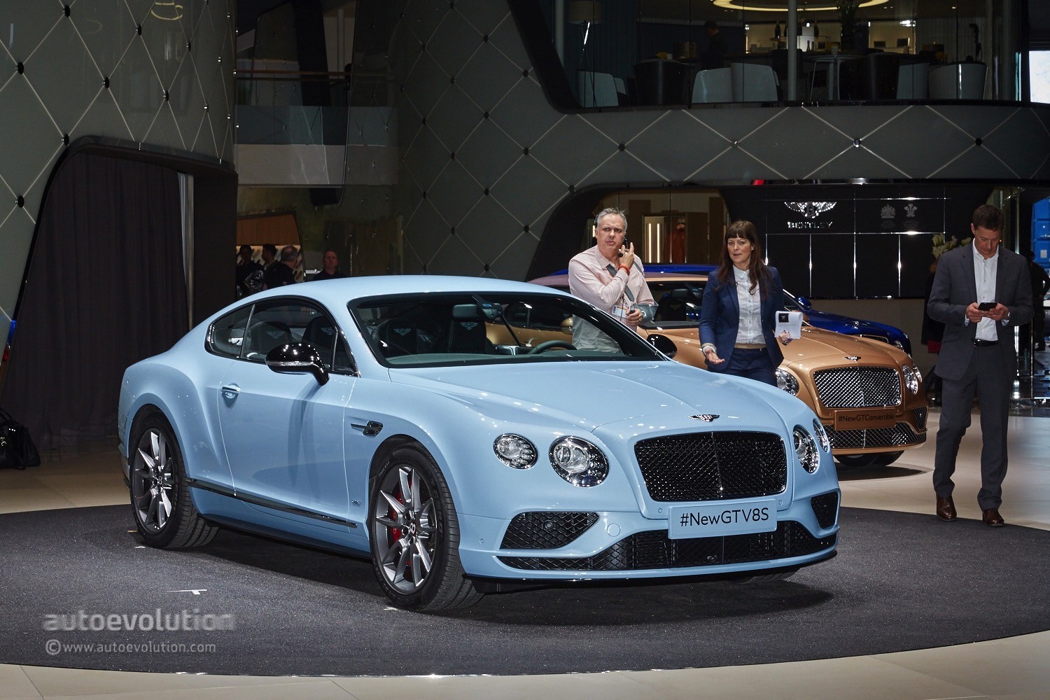 world-debut-for-2015-bentley-continental