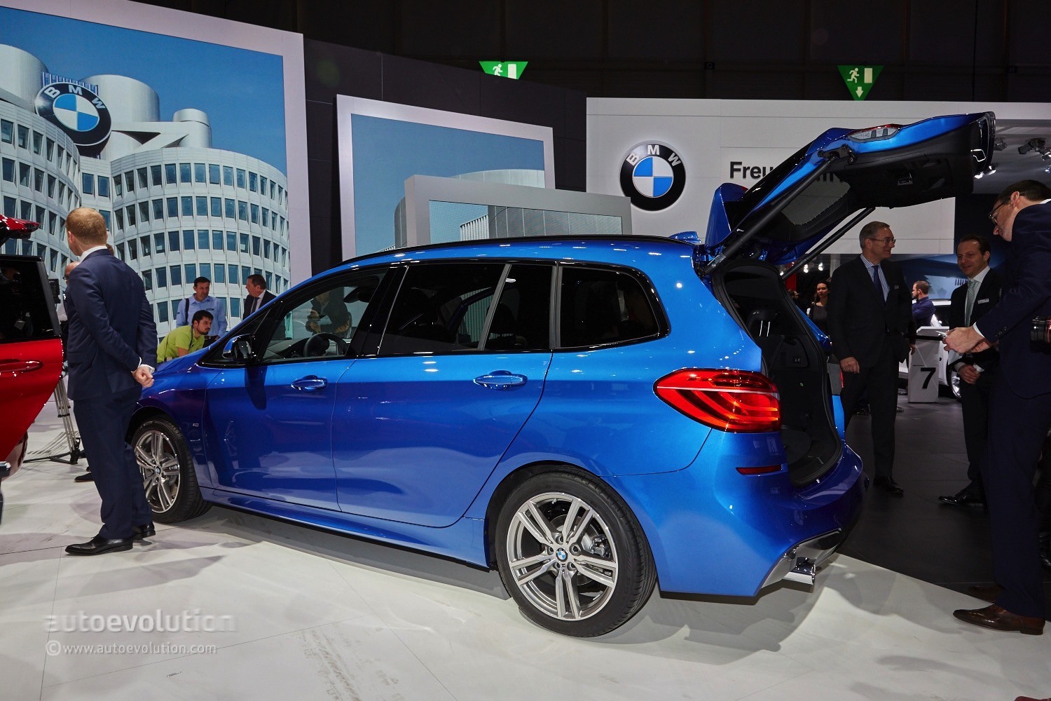 ... Premiere for BMW’s 7-Seat MPV, the 2 Series Gran Tourer at Geneva