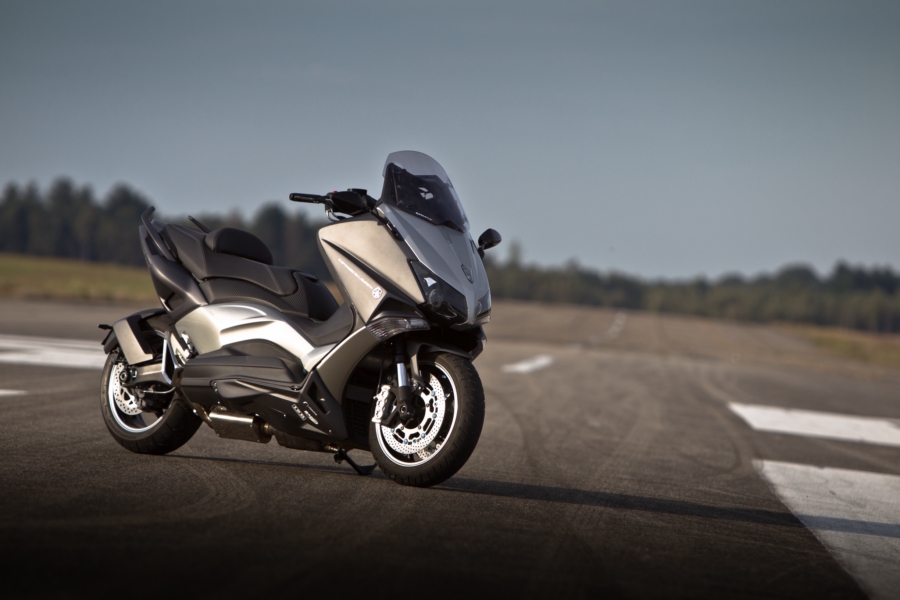 yamaha-tmax-hypermodified-by-larazeth-is-a-200-km-h-124-mph-scooter-videophoto-gallery_18