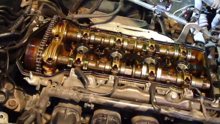 how to replace a valve cover gasket on toyota camry #7