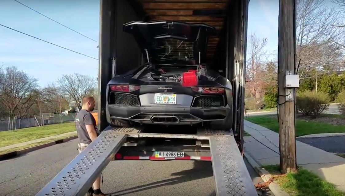 Lamborghini Aventador Gearbox Breaks Inside Delivery Truck ...