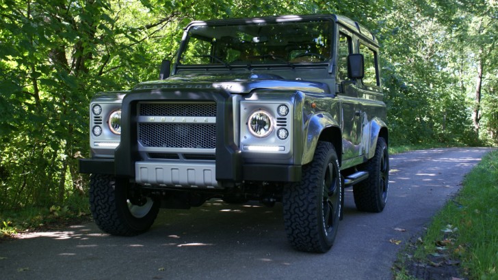 Land Rover Defender Tuning Nirvana: Hofele-Design Silver Bear S – Photo Gallery
