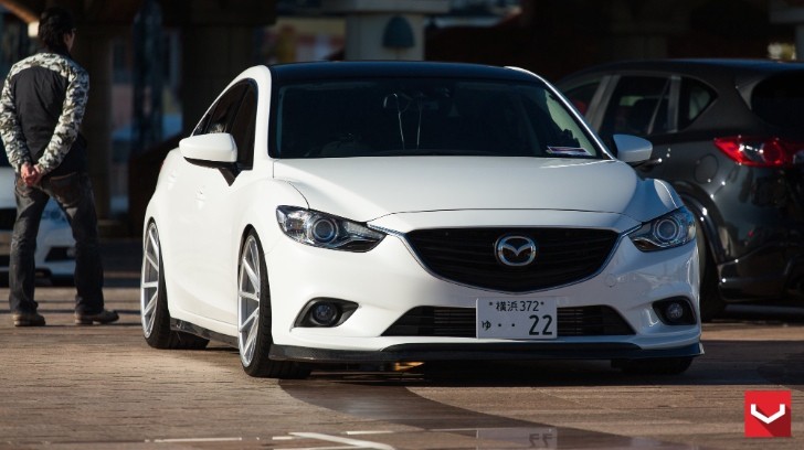 Mazda6 Gets Custom Vossen Wheels and Carbon Fiber Trim - Photo Gallery