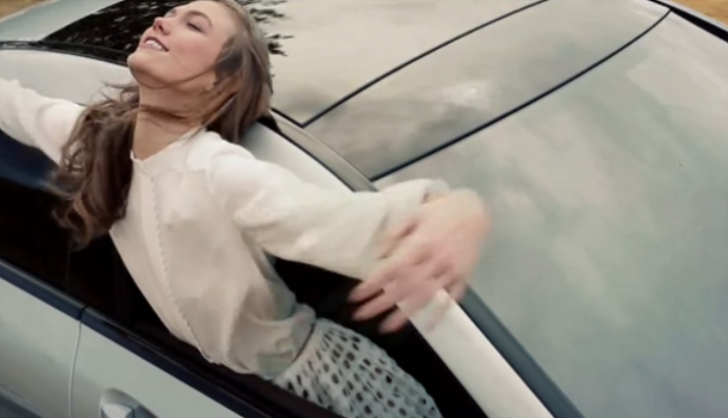 Supermodel Karlie Kloss Stars In Mercedes Cla Promo Autoevolution