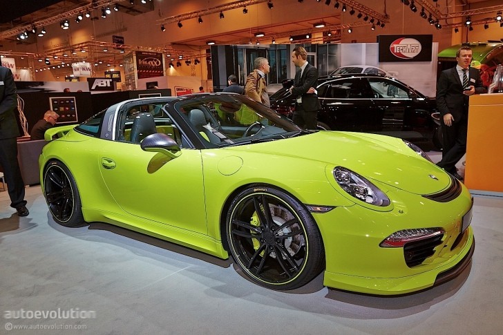 Techart Porsche 911 Targa Makes Essen 2014 a Green Show [Live Photos]
