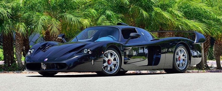 The Only Black Maserati MC12 Will Go Under the Hammer - Photo Gallery