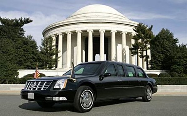 http://s1.cdn.autoevolution.com/images/news/us-presidential-limo-history-7697_1.jpg
