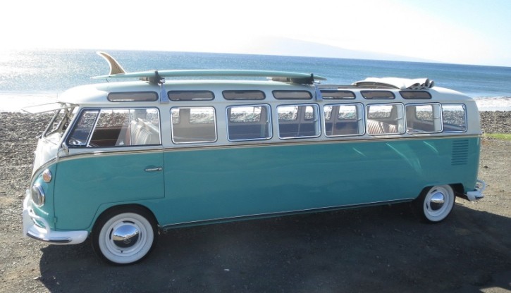 World’s Only 1965 Volkswagen Stretch Bus Fits 12 Passengers, Is Up for Grabs